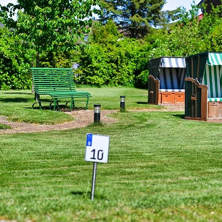 Appartement Meereskoenig 4 *